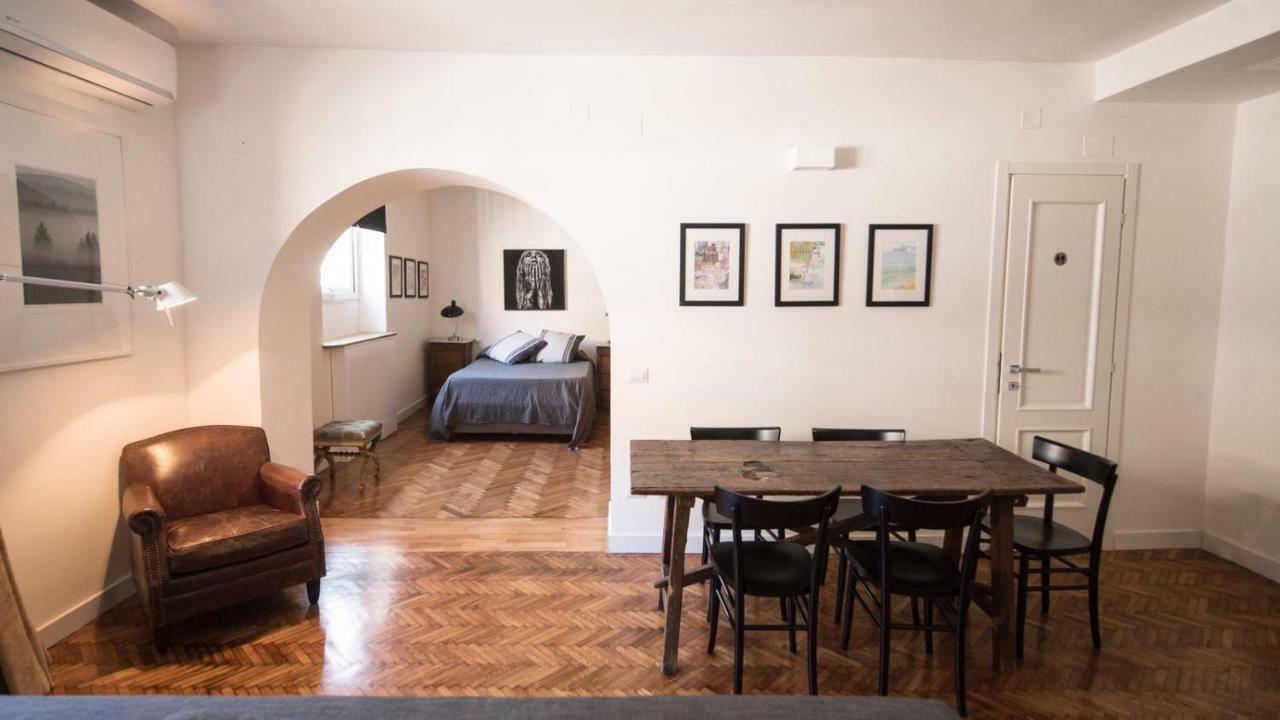Na-Locanda A Due Passi Dal Mare Naples Extérieur photo